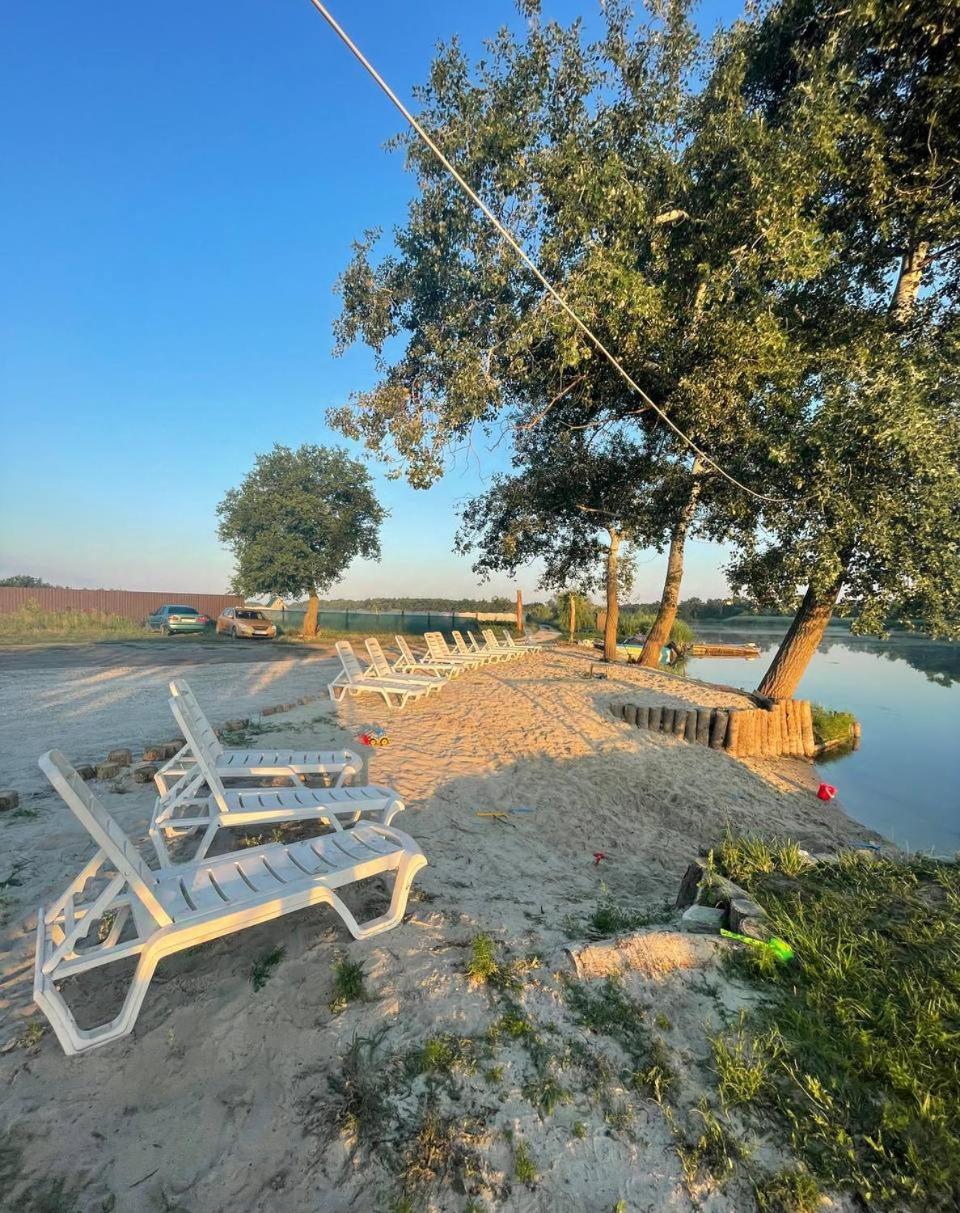 База Відпочинку Шалена Жаба Nowomoskowsk Exterior foto